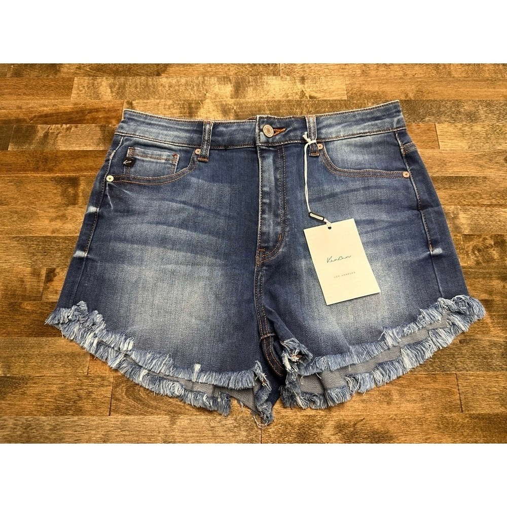 KanCan High Rise Frayed Hem Denim Shorts Medium Wash Size M Daisy Dukes Cutoff
